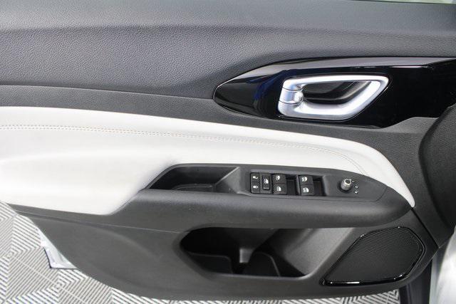 new 2025 Jeep Compass car, priced at $30,085