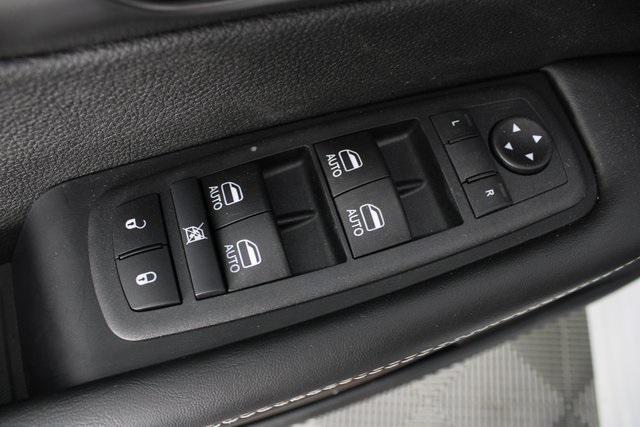 new 2026 Chrysler Pacifica car, priced at $42,760