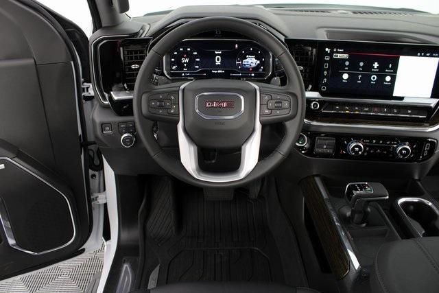 new 2025 GMC Sierra 1500 car, priced at $55,435