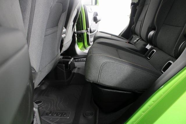 new 2025 Jeep Gladiator car, priced at $40,055
