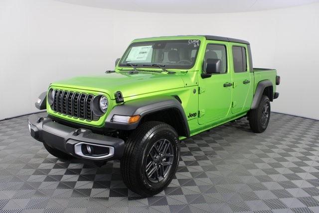 new 2025 Jeep Gladiator car, priced at $40,055