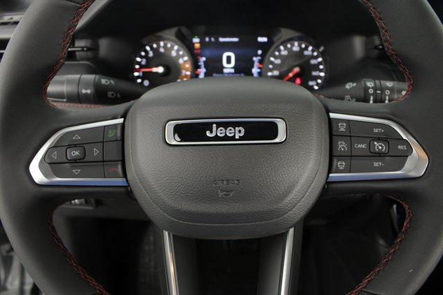 new 2025 Jeep Compass car, priced at $32,560