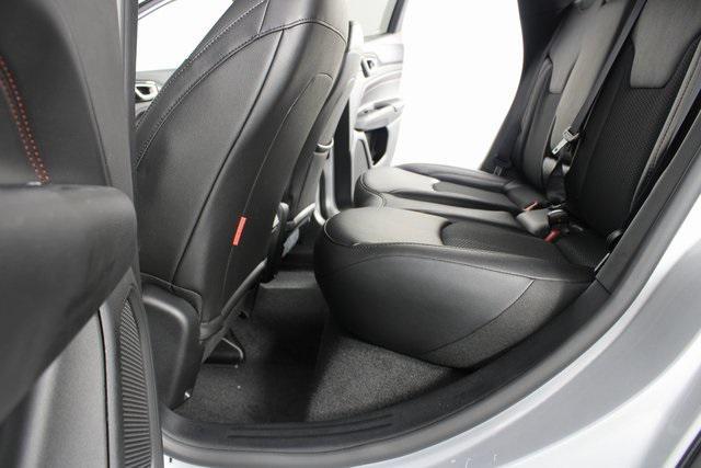 new 2025 Jeep Compass car, priced at $32,560
