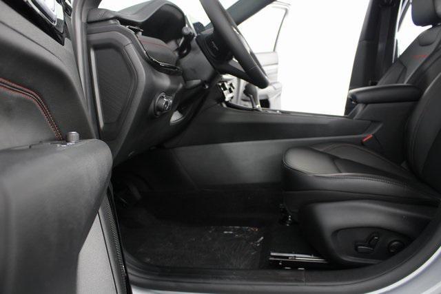 new 2025 Jeep Compass car, priced at $32,560
