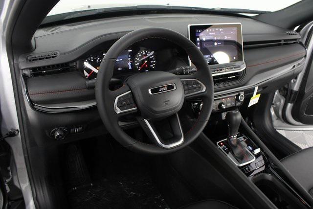 new 2025 Jeep Compass car, priced at $32,560