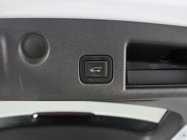 used 2023 Chevrolet Equinox car, priced at $23,496