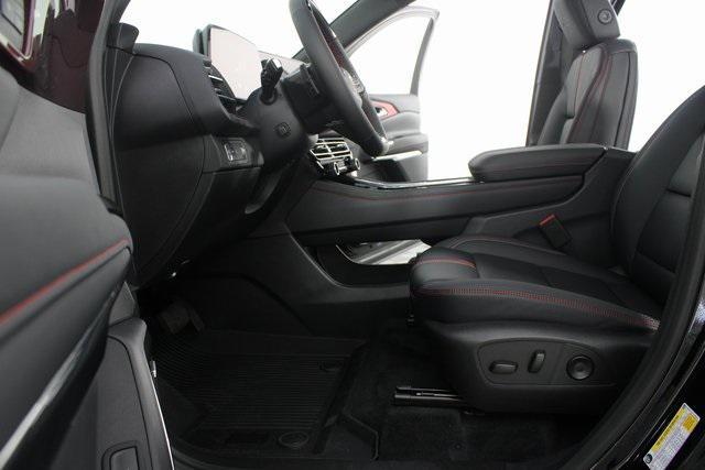 new 2026 Chevrolet Traverse car, priced at $56,499