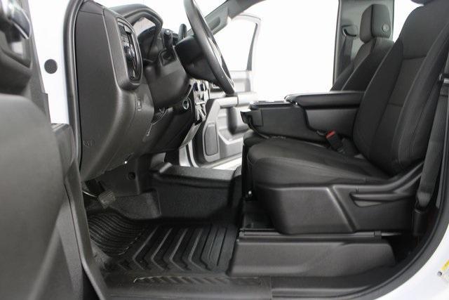used 2024 Chevrolet Silverado 1500 car, priced at $30,996