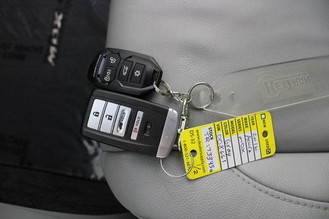 used 2016 Acura MDX car, priced at $15,996