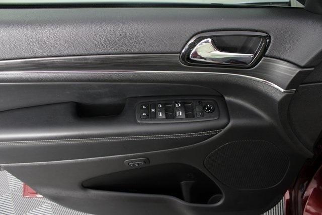 used 2021 Jeep Grand Cherokee car, priced at $26,996