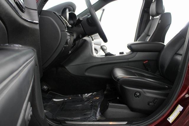 used 2021 Jeep Grand Cherokee car, priced at $27,996