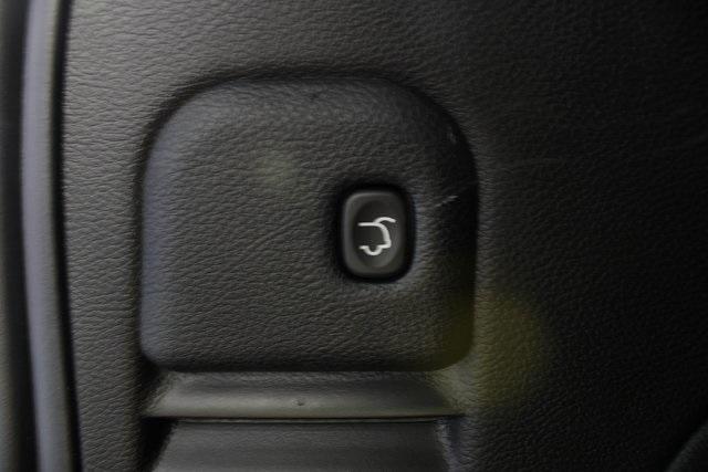 used 2021 Jeep Grand Cherokee car, priced at $27,996
