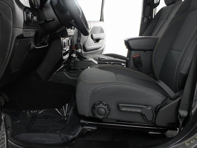 new 2025 Jeep Gladiator car, priced at $39,450