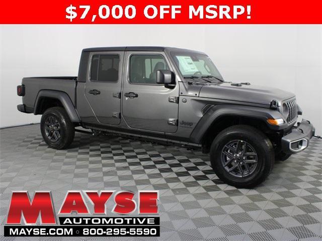 new 2025 Jeep Gladiator car, priced at $40,450