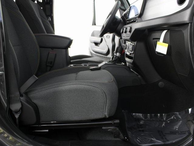 new 2025 Jeep Gladiator car, priced at $39,450