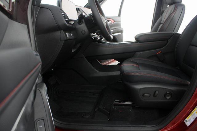 new 2026 Chevrolet Traverse car, priced at $56,949