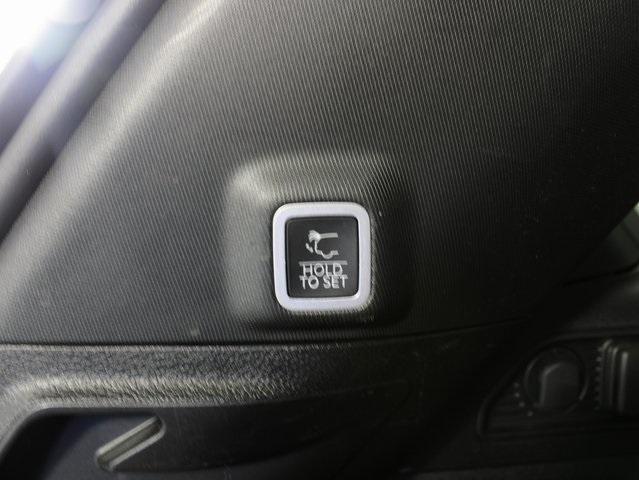 used 2023 Jeep Grand Cherokee car, priced at $31,996