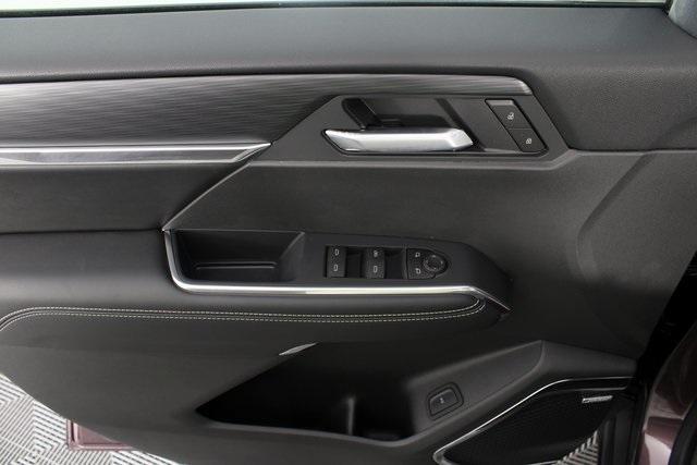 new 2025 GMC Acadia car, priced at $47,728