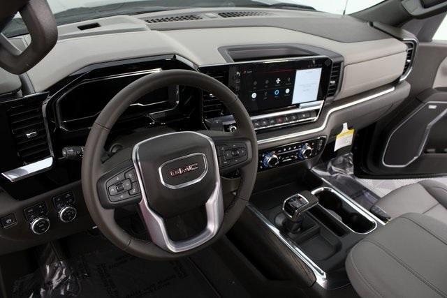 new 2025 GMC Sierra 1500 car, priced at $55,570