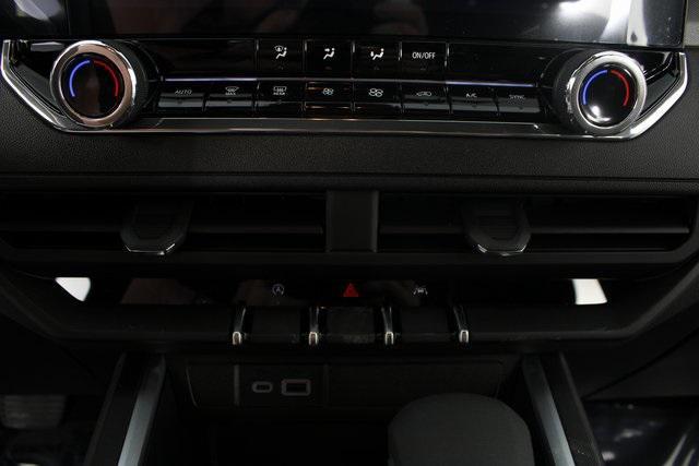 new 2026 Chevrolet Colorado car, priced at $36,495