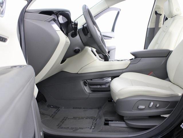 used 2020 Cadillac XT6 car, priced at $27,996