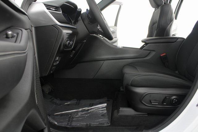 new 2025 Jeep Grand Cherokee L car, priced at $34,820