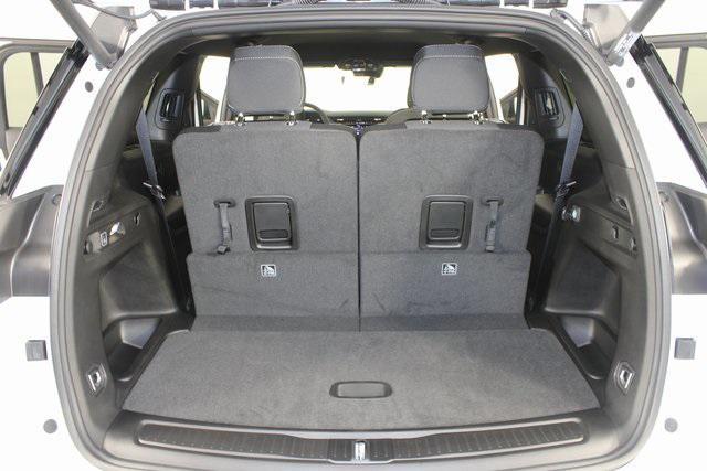 new 2025 Jeep Grand Cherokee L car, priced at $34,820