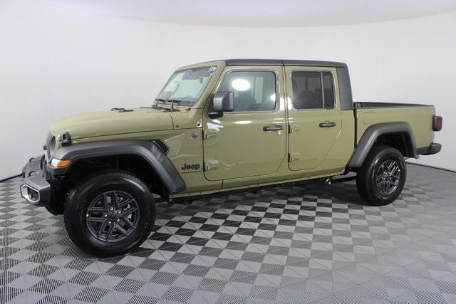 new 2025 Jeep Gladiator car, priced at $41,055