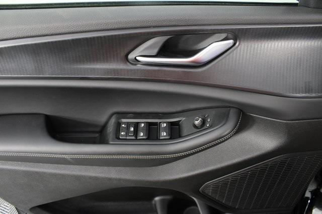 new 2025 Jeep Grand Cherokee L car, priced at $40,530