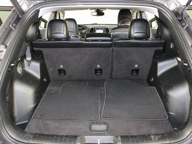 used 2023 Jeep Cherokee car, priced at $22,996