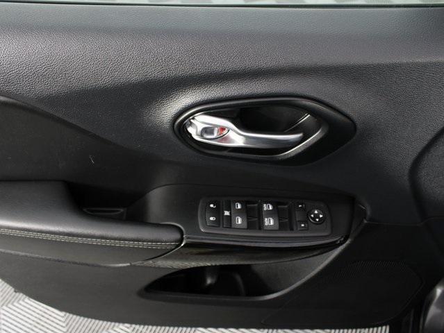 used 2023 Jeep Cherokee car, priced at $22,996
