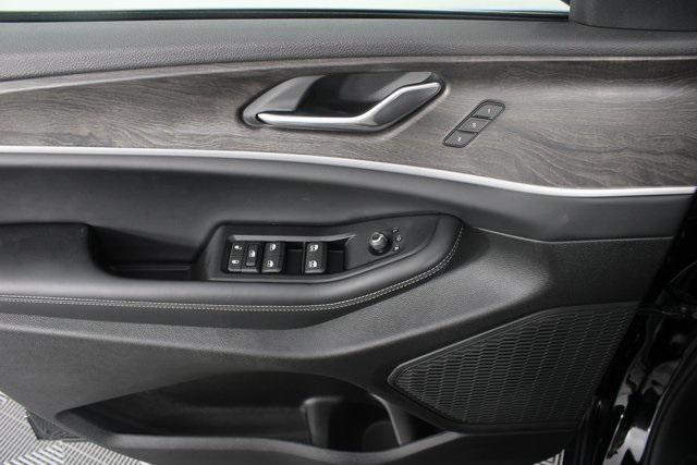 new 2025 Jeep Grand Cherokee L car, priced at $45,830