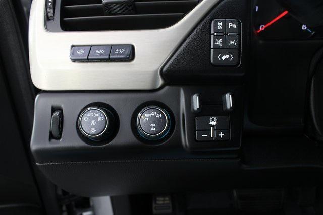 used 2020 GMC Yukon car, priced at $45,996