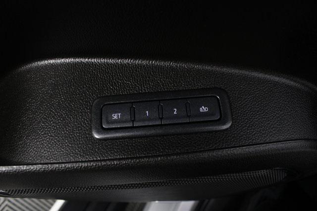 used 2020 GMC Yukon car, priced at $45,996