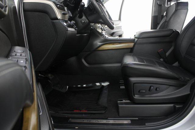 used 2020 GMC Yukon car, priced at $45,996