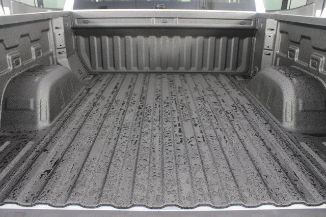 new 2026 GMC Sierra 1500 car, priced at $45,335