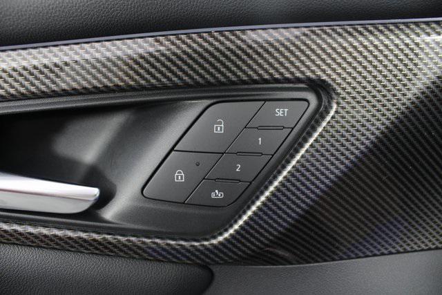 new 2025 Chevrolet Traverse car, priced at $47,290
