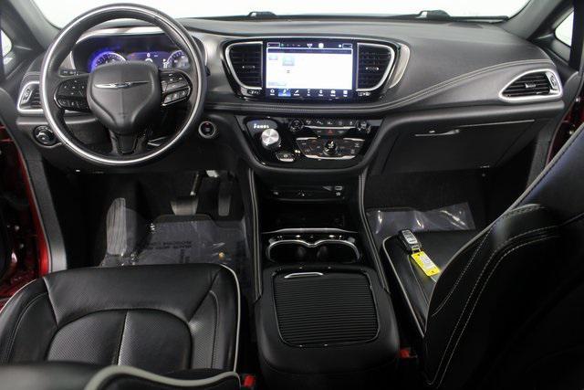 used 2021 Chrysler Pacifica car, priced at $27,996