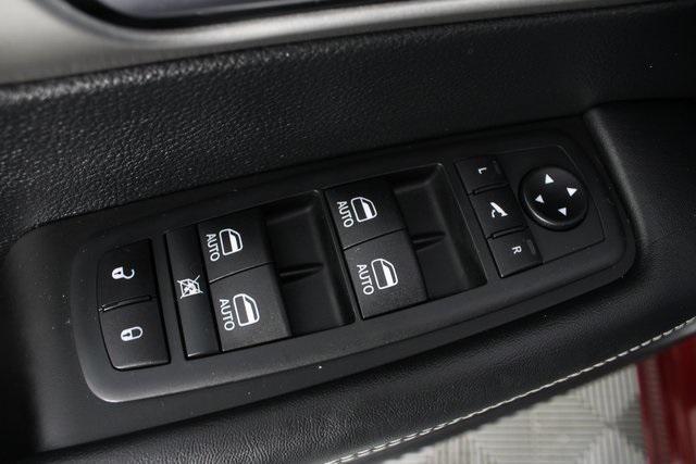 used 2021 Chrysler Pacifica car, priced at $27,996