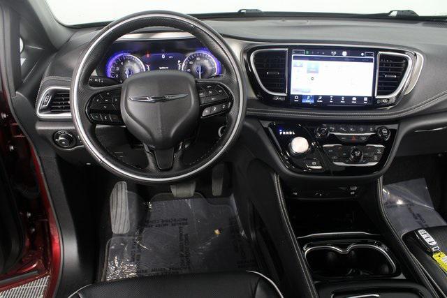used 2021 Chrysler Pacifica car, priced at $27,996