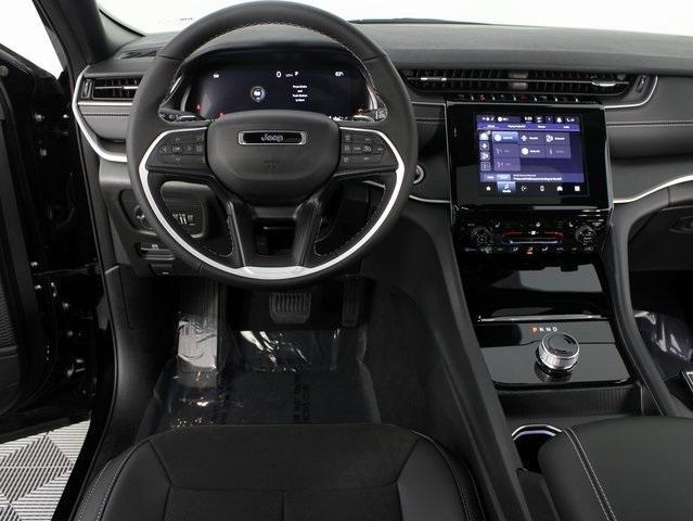 new 2025 Jeep Grand Cherokee L car, priced at $40,730