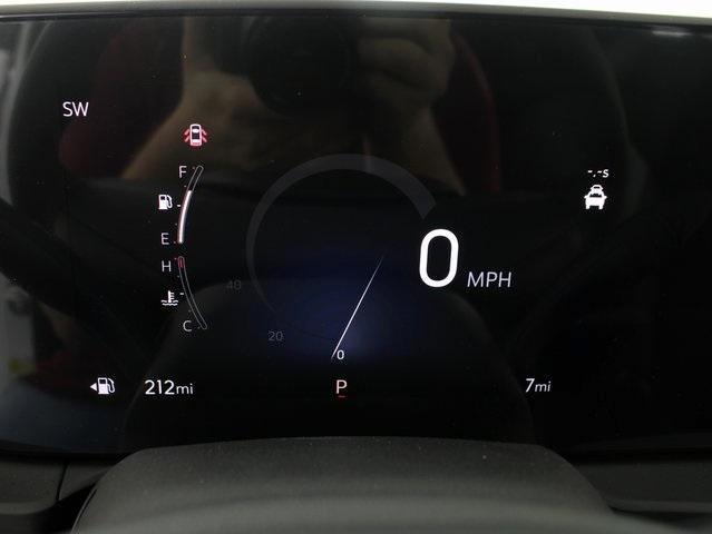 new 2025 Buick Envista car, priced at $26,205