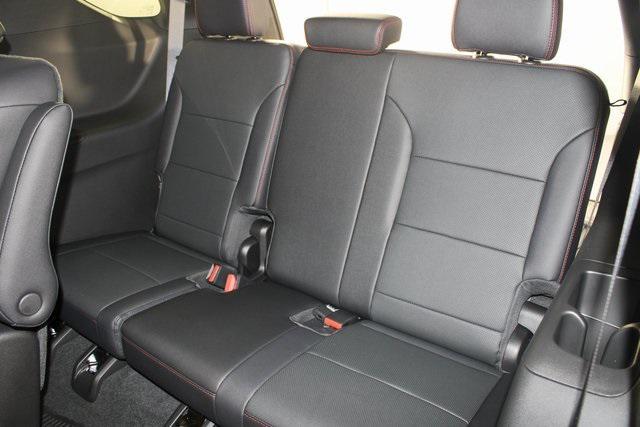 new 2026 Chevrolet Traverse car, priced at $54,533