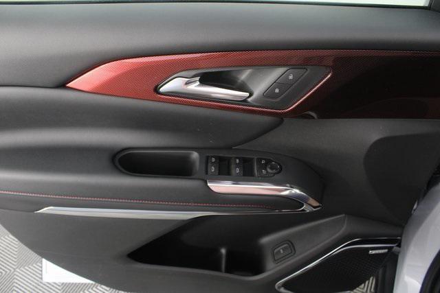 new 2026 Chevrolet Traverse car, priced at $54,533