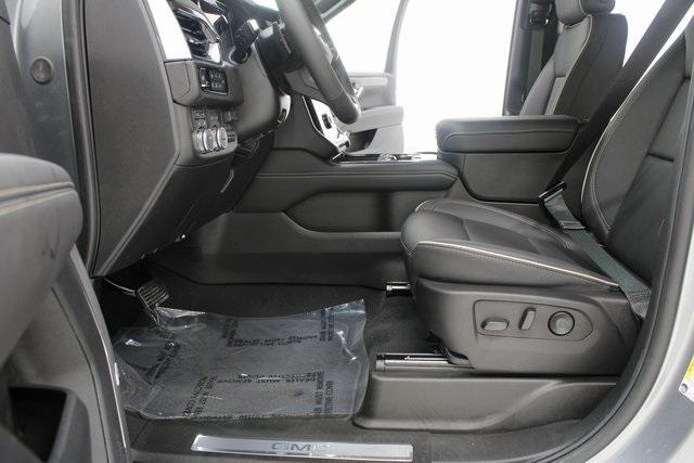 new 2025 GMC Yukon car, priced at $74,979