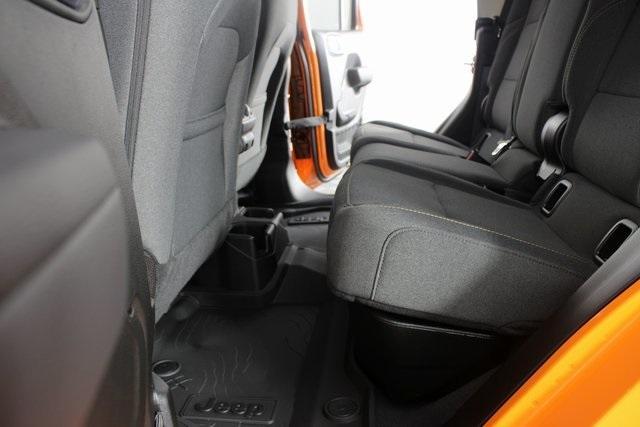 new 2025 Jeep Gladiator car, priced at $41,355