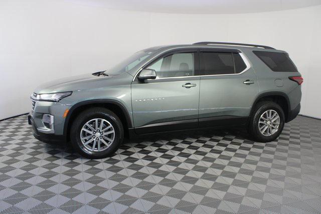 used 2023 Chevrolet Traverse car, priced at $32,996