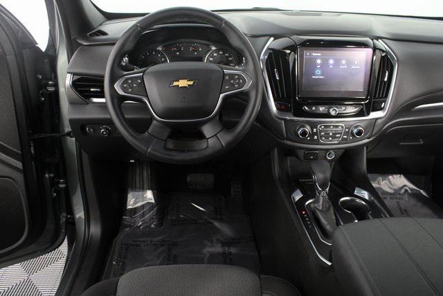 used 2023 Chevrolet Traverse car, priced at $32,996