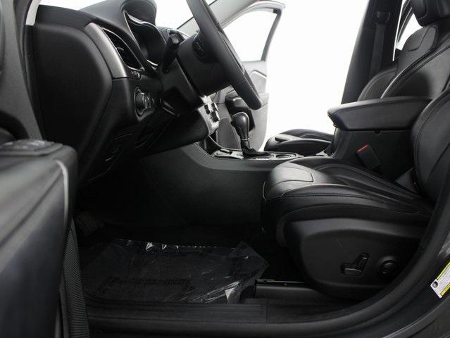 used 2022 Jeep Cherokee car, priced at $19,650