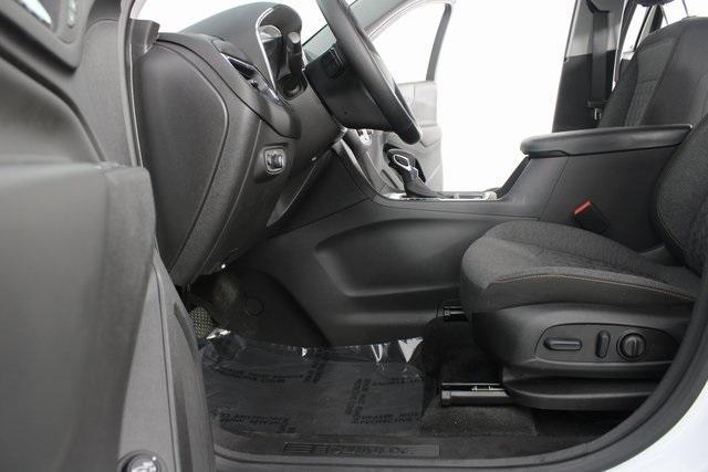 used 2024 Chevrolet Equinox car, priced at $24,996